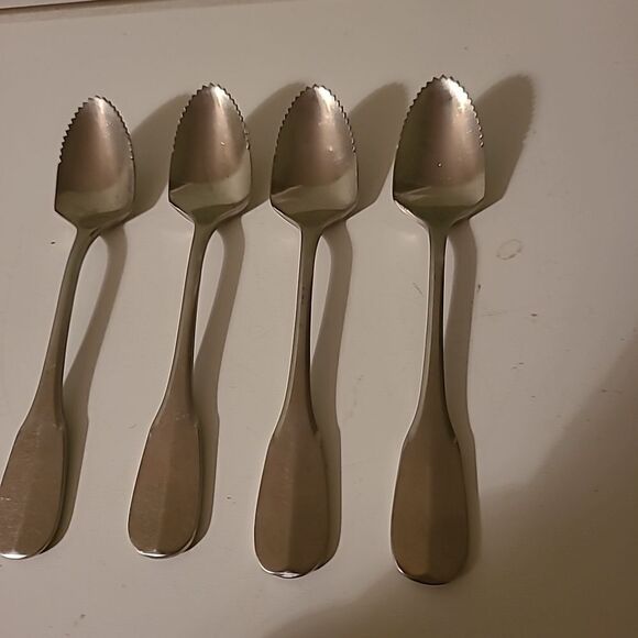 Set of Towle Spoons - Picture 1 of 5